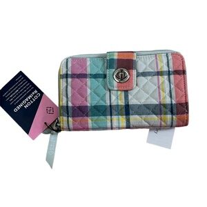 Vera Bradley quilted wallet